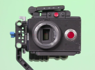 This image shows the vertical video setup of a Red Raven.