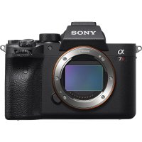 Sony a7R IV Camera Kit